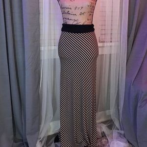 Long High waist maxi Skirt